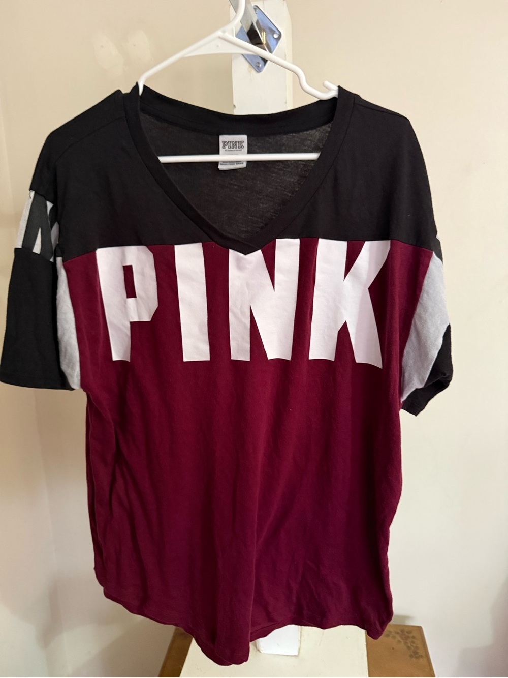New Victoria's Secret PINK V-Neck Color Block Tee Shirt